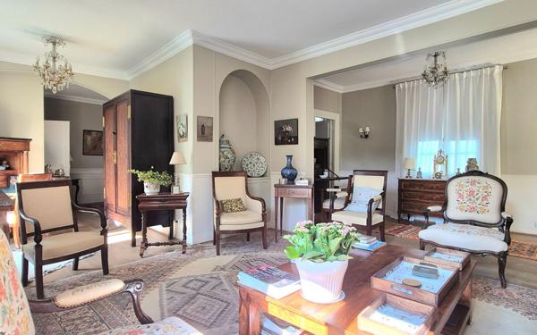 Maison à vendre    7 pièces • 203 m2 Yerres