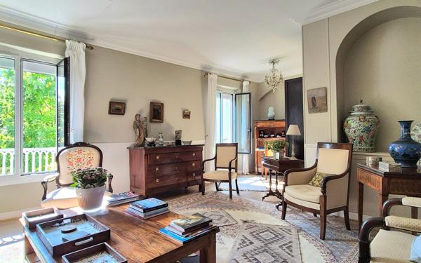 Maison à vendre    7 pièces • 203 m2 Yerres