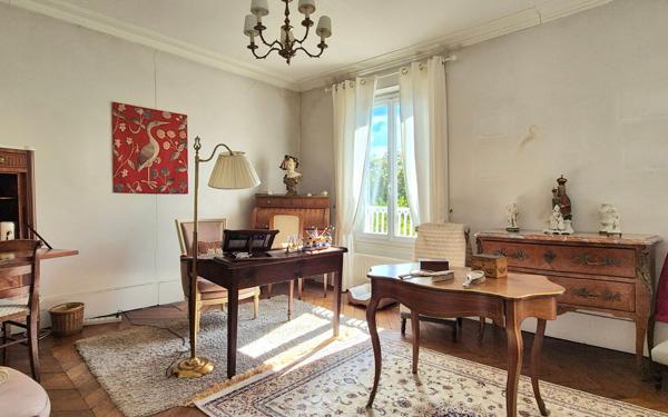 Maison à vendre    7 pièces • 203 m2 Yerres