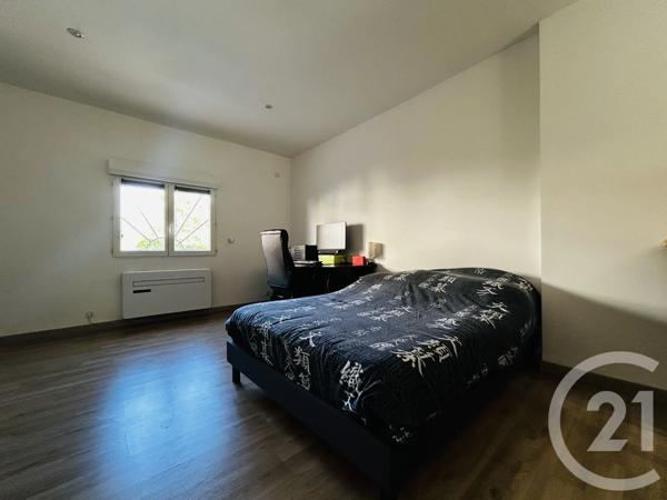 Immeuble à vendre  96,17 m 2   PERPIGNAN  - 66