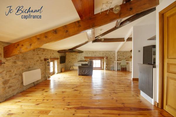 Appartement à vendre centre de MORNANT (69)