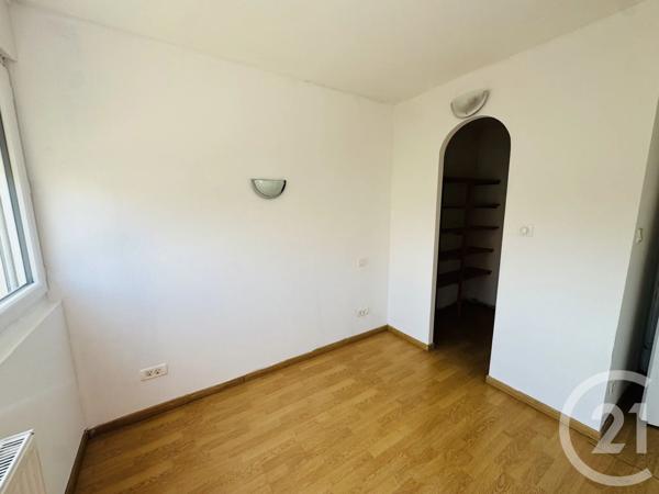 Maison à vendre  5 pièces - 106 m 2   GRAULHET  - 81