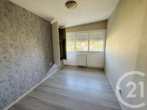 Maison à vendre  5 pièces - 106 m 2   GRAULHET  - 81