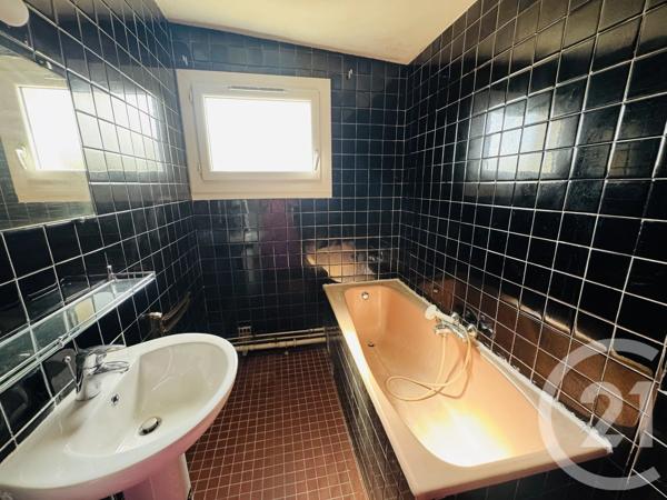 Maison à vendre  5 pièces - 106 m 2   GRAULHET  - 81