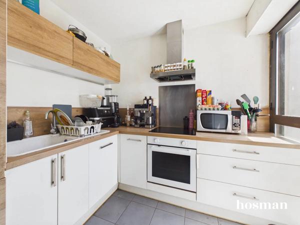 Appartement 2 pièces 50 m² avec double balcon et parking - Rue du Relais, Pessac