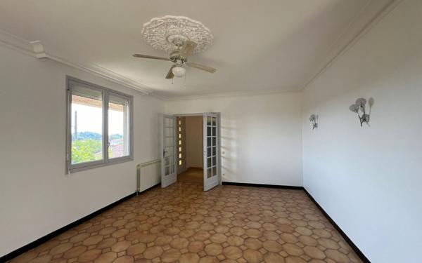 Maison à vendre    5 pièces • 144 m2 Castres