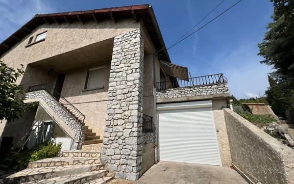 Maison à vendre    5 pièces • 144 m2 Castres