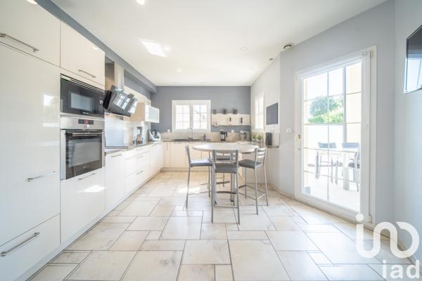 Maison à vendre 4 pièces 167 m² Réhon