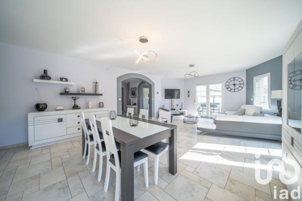 Maison à vendre 4 pièces 167 m² Réhon