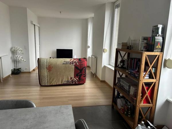 Appartement à louer 3 pièces 71.83m²