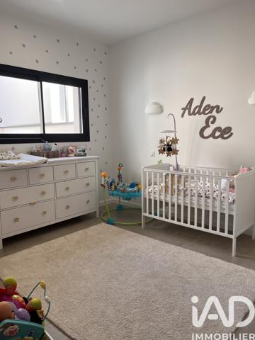 Maison à vendre 7 pièces 170 m² Saint-Barthélemy-d'Anjou