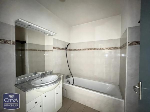 Appartement à vendre 2 pièces 49.86m² Nîmes (30000)