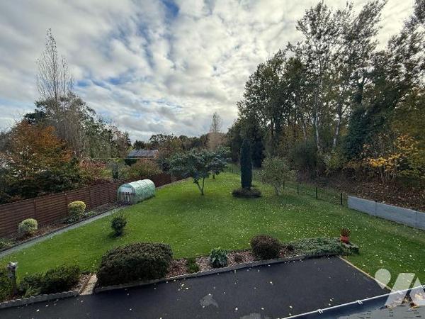 A VENDRE, PLESTIN LES GREVES

Découvrez cette jolie maison en très bon état sur un beau terra...