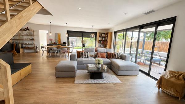 LA HUME - GUJAN-MESTRAS | MAISON RÉCENTE AVEC DÉPENDANCE 166m2 + Garage