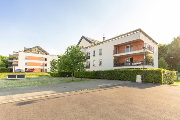 Appartement Emerainville 2 pièce(s) 46.5 m2