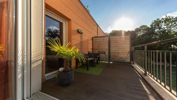 Appartement Emerainville 2 pièce(s) 46.5 m2