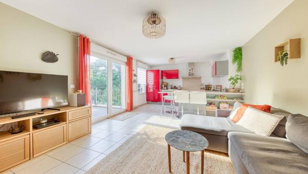 Appartement Emerainville 2 pièce(s) 46.5 m2