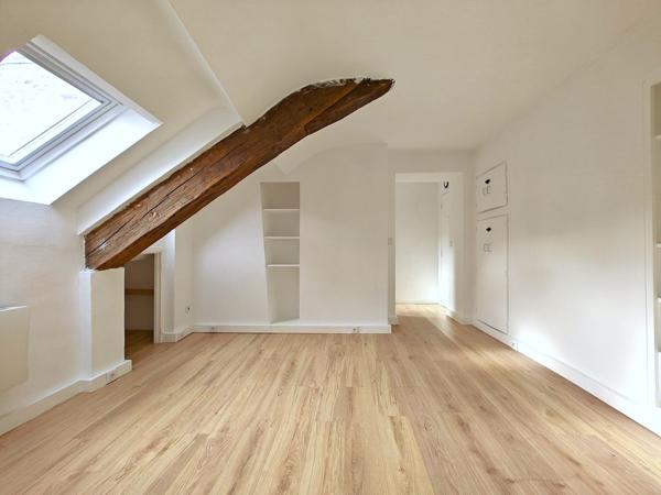 Appartement 1 pièce - 38 m² Exclusivité efficity