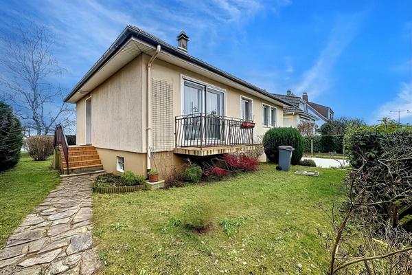 Maison familiale au calme : espace, lumière et confort dans une impasse préservée