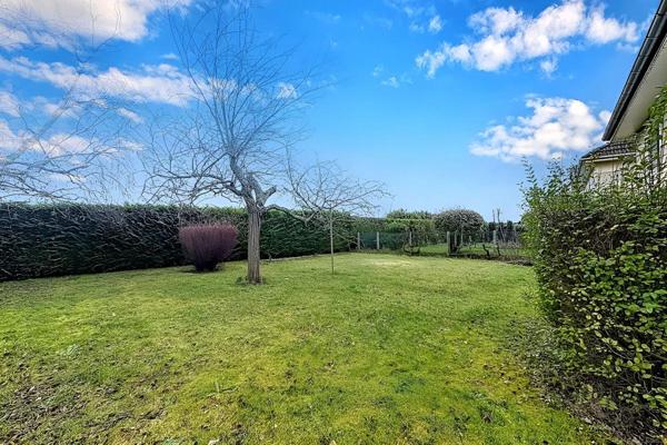 Maison familiale au calme : espace, lumière et confort dans une impasse préservée