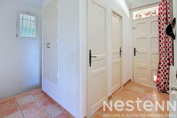 A VENDRE TARADEAU Villa avec piscine sur 1 450 m² de terrain, PROCHE VILLAGE A PIED - 4 chambres, bureau, garage et carport