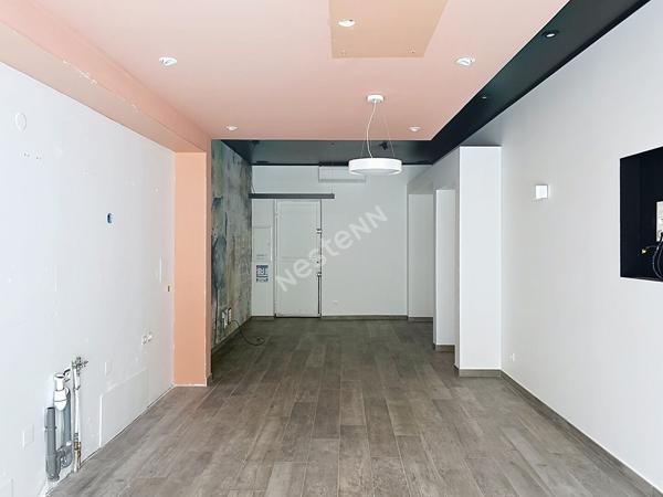 Montélimar Centre Ville - Local commercial  de 64.63 m2