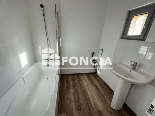 Location Appartement 2 pièces 40.4 m² - 6 TER RUE DE L'HORTET Beziers 34500