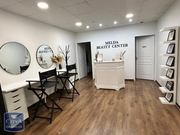 Immeuble à vendre 412m²