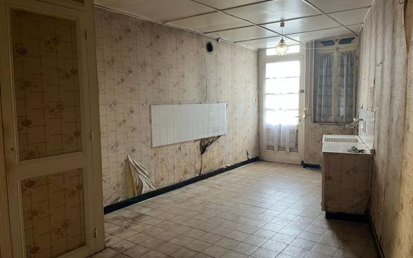 Maison à vendre    6 pièces •  Étaules