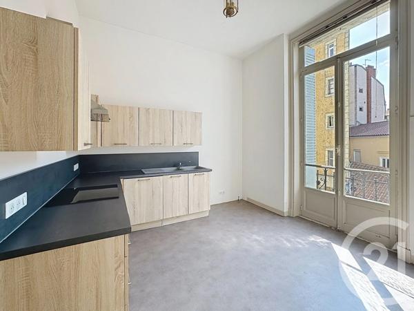 Appartement à vendre  6 pièces - 234,66 m 2   LE PUY EN VELAY  - 43