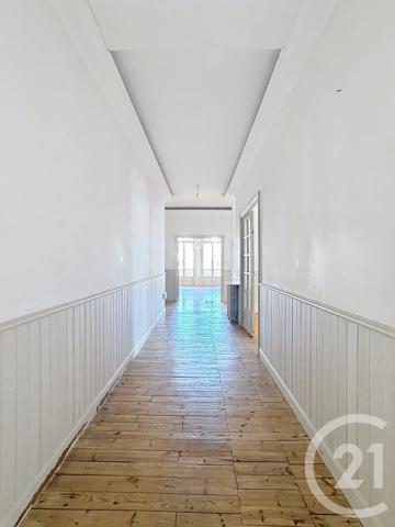 Appartement à vendre  6 pièces - 234,66 m 2   LE PUY EN VELAY  - 43