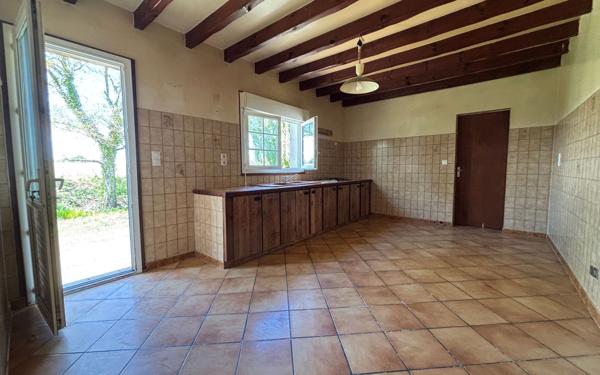 Maison à vendre    5 pièces •  Orx