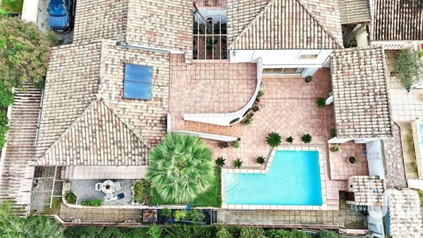 Maison à vendre 5 pièces 200 m² Béziers