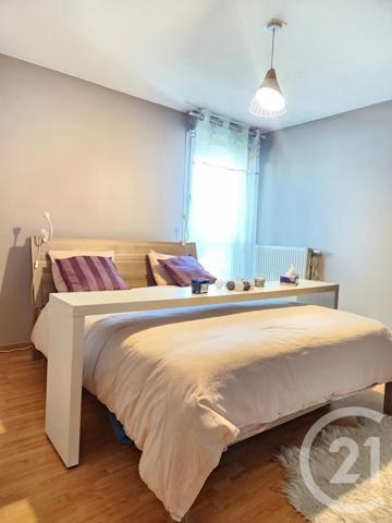 Appartement F3 à vendre  3 pièces - 68,28 m 2   VILLEURBANNE  - 69