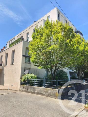 Appartement F3 à vendre  3 pièces - 68,28 m 2   VILLEURBANNE  - 69