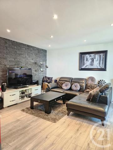 Appartement F3 à vendre  3 pièces - 68,28 m 2   VILLEURBANNE  - 69