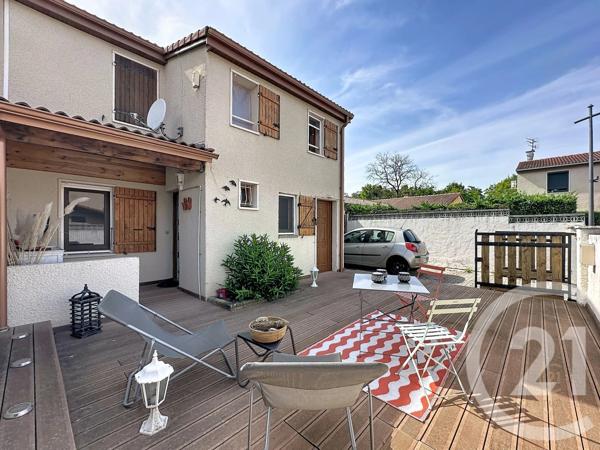 Maison à vendre  5 pièces - 105 m 2   GRIGNY  - 69