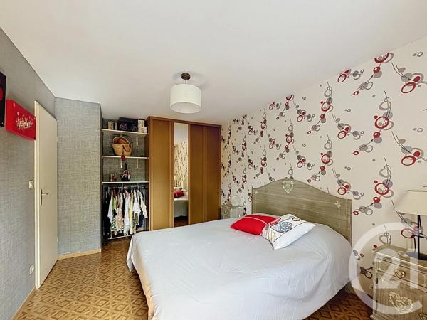 Maison à vendre  5 pièces - 105 m 2   GRIGNY  - 69