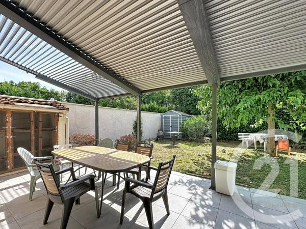 Maison à vendre  5 pièces - 105 m 2   GRIGNY  - 69