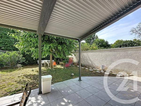 Maison à vendre  5 pièces - 105 m 2   GRIGNY  - 69