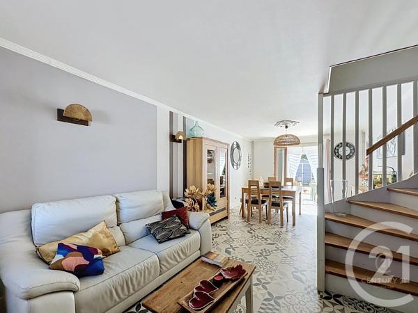 Maison à vendre  5 pièces - 105 m 2   GRIGNY  - 69
