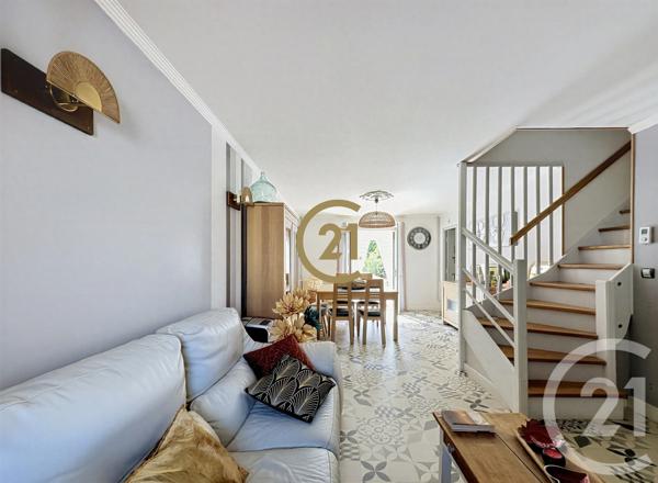 Maison à vendre  5 pièces - 105 m 2   GRIGNY  - 69