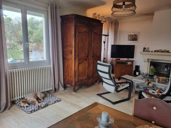 Maison familiale de 120 m² - 4 Chambres - terrain 1134 m² avec potentiel constructible