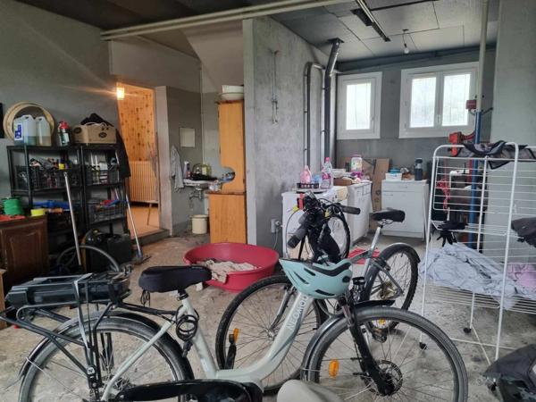 Maison familiale de 120 m² - 4 Chambres - terrain 1134 m² avec potentiel constructible