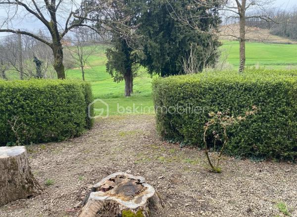 Maison de maitre de 302 m²