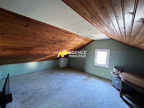 BEZONS _ AGRICULTURE _Maison 6 pièces 100 m2 €335 000 ** - Référence 4471