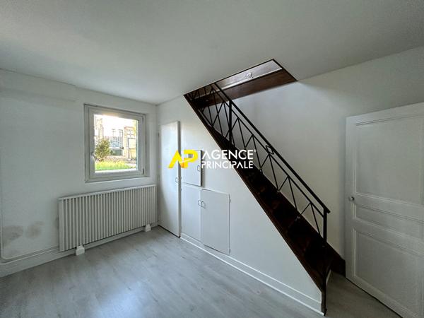 BEZONS _ AGRICULTURE _Maison 6 pièces 100 m2 €335 000 ** - Référence 4471
