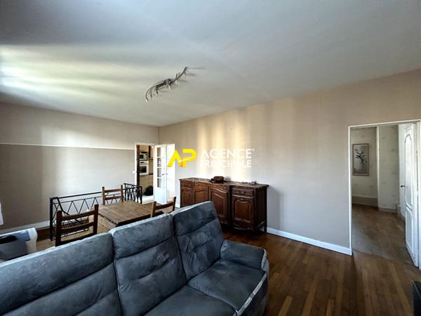 BEZONS _ AGRICULTURE _Maison 6 pièces 100 m2 €335 000 ** - Référence 4471