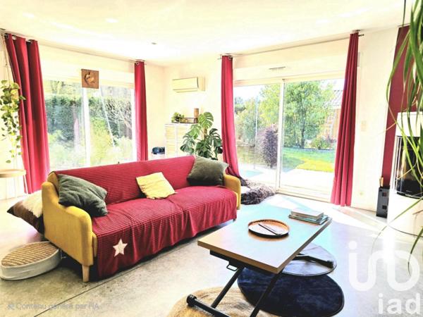 Maison 6 pièces de 137 m² à Sanguinet (40460)