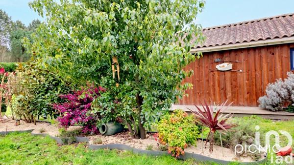 Maison 6 pièces de 137 m² à Sanguinet (40460)